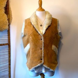 VINTAGE-Boho Carmel/Cognac Suede Leather & Faux Sherling Vest-Size Medium
